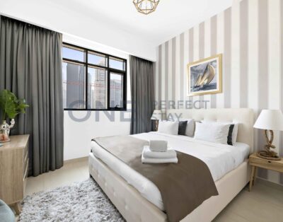 Spacious and Bright 1BR | 5-7 mins to Dubai Marina