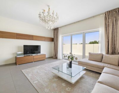 Spacious & Private Townhome | 5 mins drive to Al Maktoum Airport